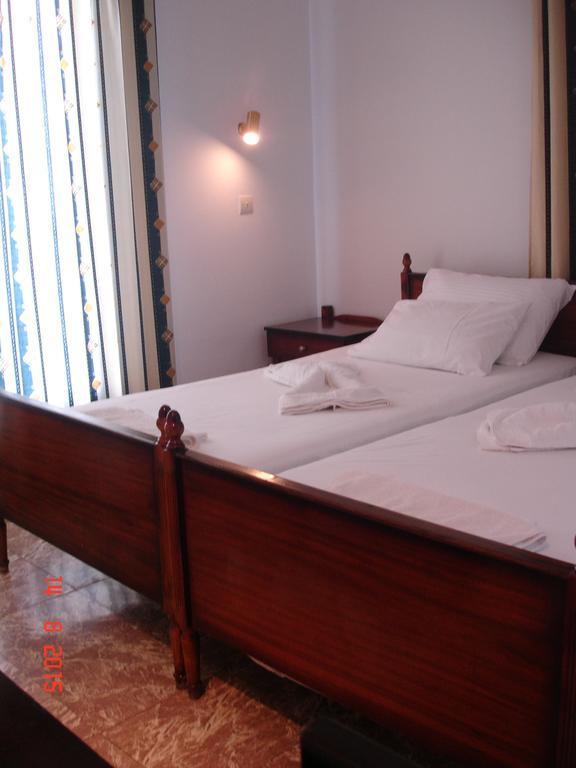 Cohyli Hotel Ireo  Rum bild